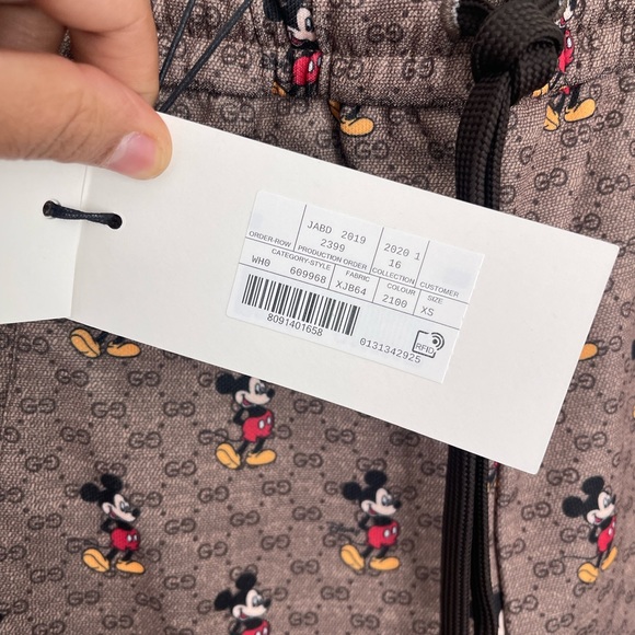 GUCCi X Disney Shorts - Picture 5 of 14